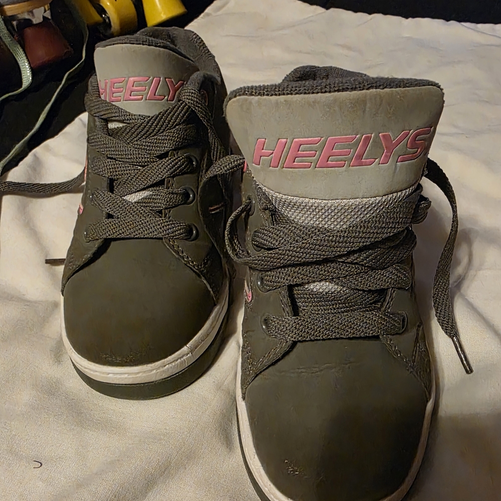 Heelys Kids Shoes - Gray and Pink